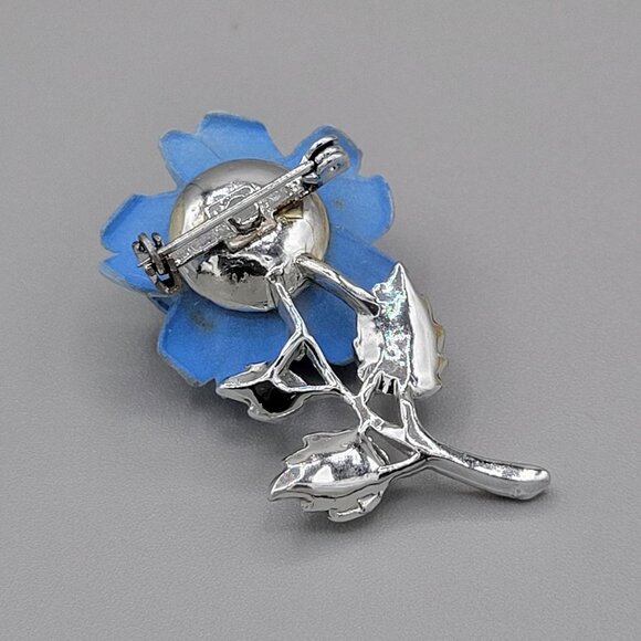 Silver Tone Flower Blue Rose Brooch Molded Lucite Leafy Floral 2"x1" - Picture 5 of 7